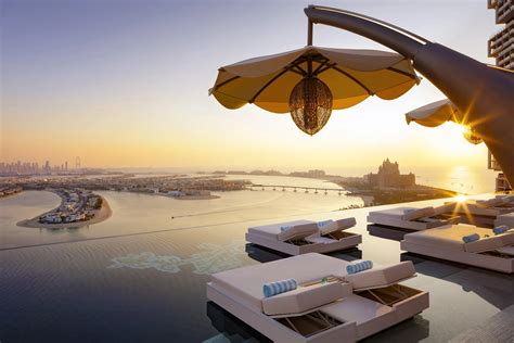 Cloud 22 Dubai: Luxury Infinity Pool Club (with  .